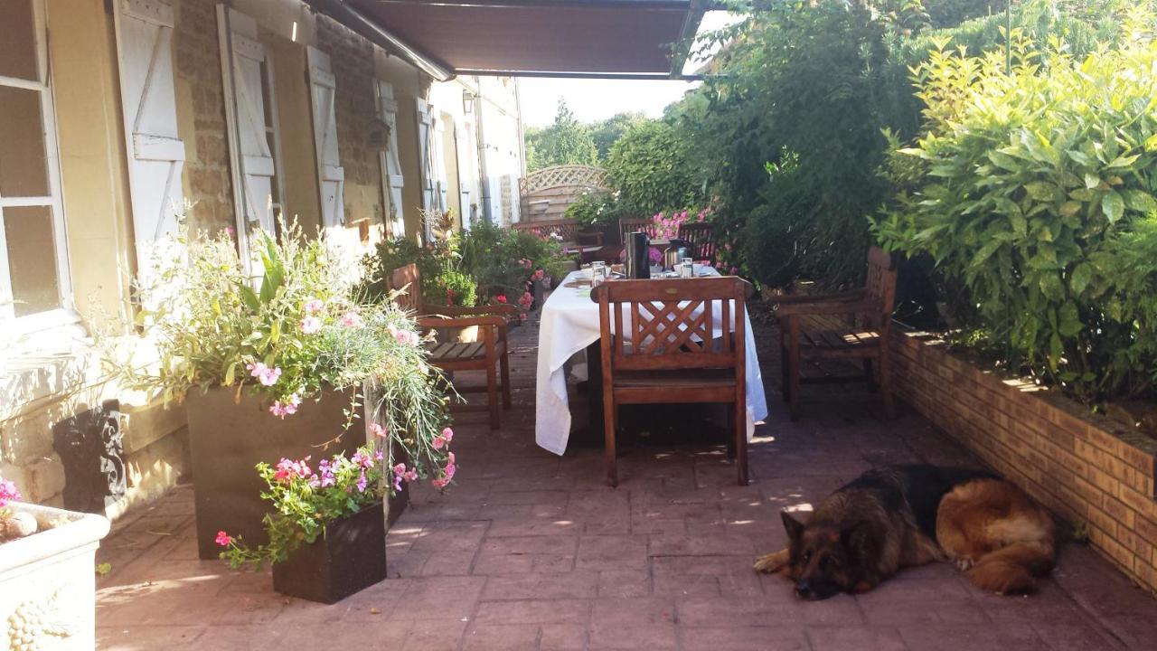 La Ferme De Saint Julien Bed & Breakfast Charleville-Mézières Dış mekan fotoğraf