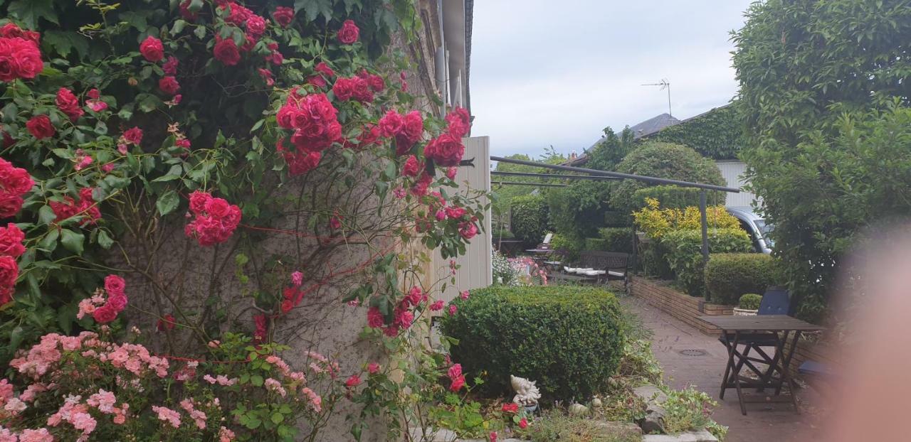 La Ferme De Saint Julien Bed & Breakfast Charleville-Mézières Dış mekan fotoğraf